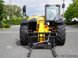 JCB 526-56 AGRI Plus / 5.6 m / joystick