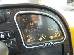 JCB 526-56 AGRI Plus / 5.6 m / joystick