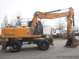 Case WX218 / 23t wheeled excavator /