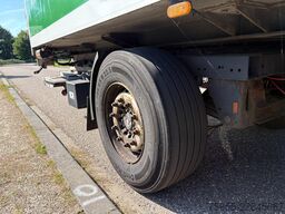 Schmitz SKO 24 ISO Box / SAF Axles / Steering Axle / Li...