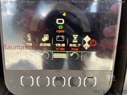  Först TR8D55 -Demo-