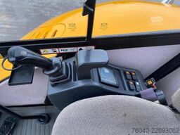 JCB 8060