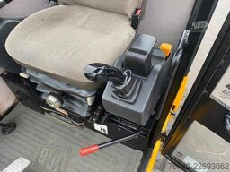 JCB 8060