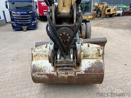 New Holland MH Plus 2wege Bagger