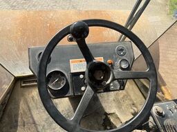 Caterpillar CS 563 C (original low hours !!)