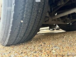 Volvo 9700S 4x2 Bus.