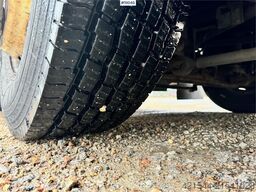 Volvo B12 4x2 Coach – only 200,000 km!