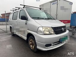Toyota Hiace 4x4.