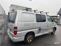 Toyota Hiace 4x4.