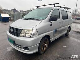 Toyota Hiace 4x4.