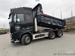 Volvo FH16 750 6x4 combo truck with hydraulics