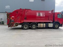 Volvo FM370 6x2 pusher with 2 chamber refuse truck with
