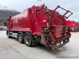 Volvo FM370 6x2 pusher with 2 chamber refuse truck with