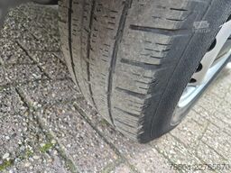 VW Crafter 2.0 TDI/ DSG/ Wheelchair/ 8+1
