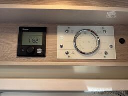 BÜRSTNER Lineo T 690 G Solar, Lithium, SAT+TV, Automatik