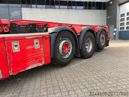 DAF CF520 8x2-6