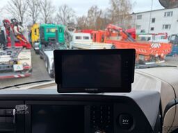 MERCEDES-BENZ Actros 4x2 Pritsche Plane Laderampe + Anhänger