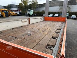 MERCEDES-BENZ Actros 4x2 Pritsche Plane Laderampe + Anhänger