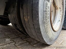 MERCEDES-BENZ Actros 4x2 Pritsche Plane Laderampe + Anhänger