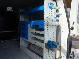 VOLKSWAGEN T6.1 Transporter Kasten 4MOTION 204PS DSG KR AHK