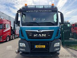 MAN TGS 35.420 8x4 + CRANE ATLAS 332 (4x) - RADIO -...