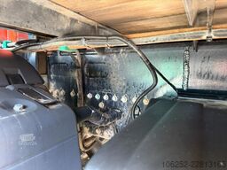 MAN TGS 35.420 8x4 + CRANE ATLAS 332 (4x) - RADIO -...