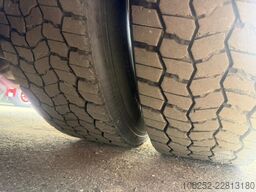 MAN TGS 35.420 8x4 (8m!) PRITSCHE + KRAN ATLAS 332 ...