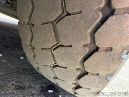 MAN TGS 35.420 8x4 (8m!) PRITSCHE + KRAN ATLAS 332 ...