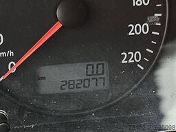 VW TRANSPORTER 2.5 TDI