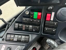 Iveco Crossway LE 4x2 AC / AUXILIARY HEATING / WHEELC...