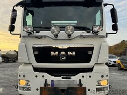 MAN TGS 28.480 6x4 – Hook lift truck with snow plow se