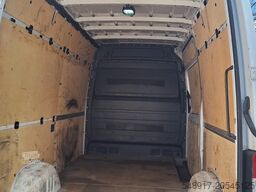 Mercedes-Benz Sprinter II Kasten 216CDI Lang/Hoch
