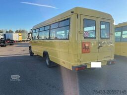 Mercedes-Benz 818 CDI SORA 43+2+1