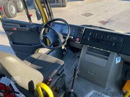 Mercedes-Benz 818 CDI SORA 43+2+1