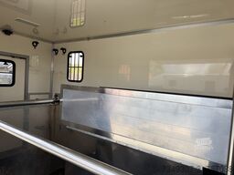 Omnicar Fahrzeughandel GmbH Omnicar Fahrzeughandel GmbH Omnicar Fahrzeughandel GmbH