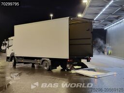 Mercedes Atego 818 4X2 8 tonner Automatic 1000kg Ladebor...