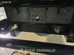 Mercedes Atego 818 4X2 8 tonner Automatic 1000kg Ladebor...