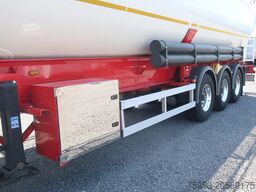 Kässbohrer Kippsilo SSK 60 60m³ Hydraulik Vakuumschaden