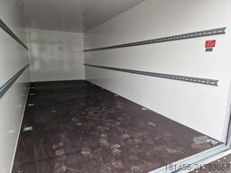 Blyss 615x221x205xm 3500kg 100km/H Sandwichkoffer Wände glatt Heckrampe Zurrsystem