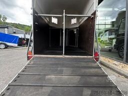 BÖCKMANN 2- Pferdeanhänger Holz/Poly 2t.