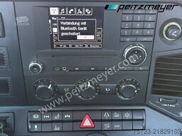 Mercedes-Benz Antos 2543 LL Pritsche für Mitnahmestapler
