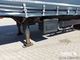 Schmitz Cargobull Curtainsider Mega