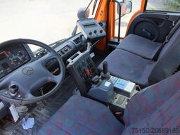 UNIMOG U300 4x4 - MULTI Kipper / Salzstreuer Nr.: 640