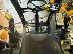 Liebherr A912 Compact