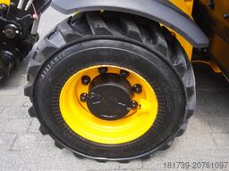 JCB 525-60T5 / 2022 / 860 MTH! / joystick