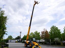 JCB 540-140 telescopic loader / 14 m range