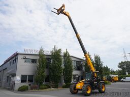 JCB 535-95 / 3.5 T / range 9.5 m / joystick