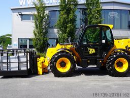 JCB 535-95 / 3.5 T / range 9.5 m / joystick