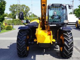 JCB 535-95 / 3.5 T / range 9.5 m / joystick