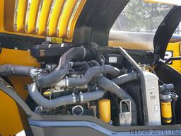 JCB 535-95 / 3.5 T / range 9.5 m / joystick